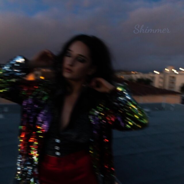 Maeve Steele x “Shimmer”