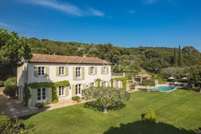 St Tropez Life! “Get The Look” Real Estate Version