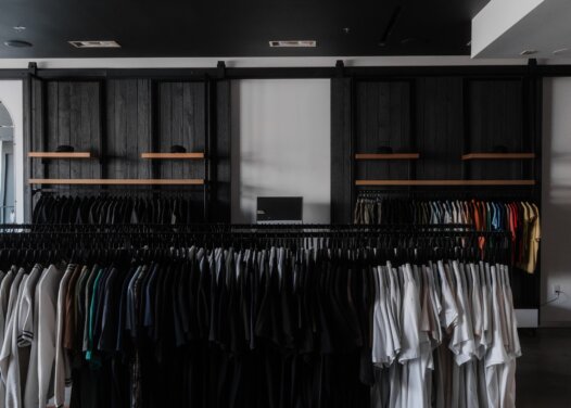 My Favorite Places to Shop for Vintage Clothing