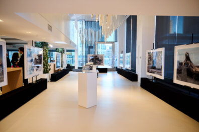 Enzo Barracco’s The Skin of the Rock: Galapagos is a Reflection of Nature and Society Through Art