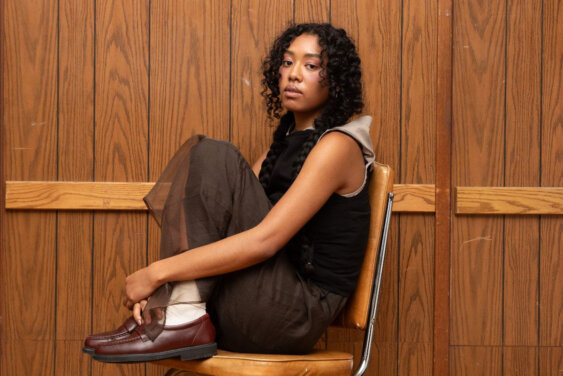 Kaleah Lee Releases New Single “Rotting Fruit”