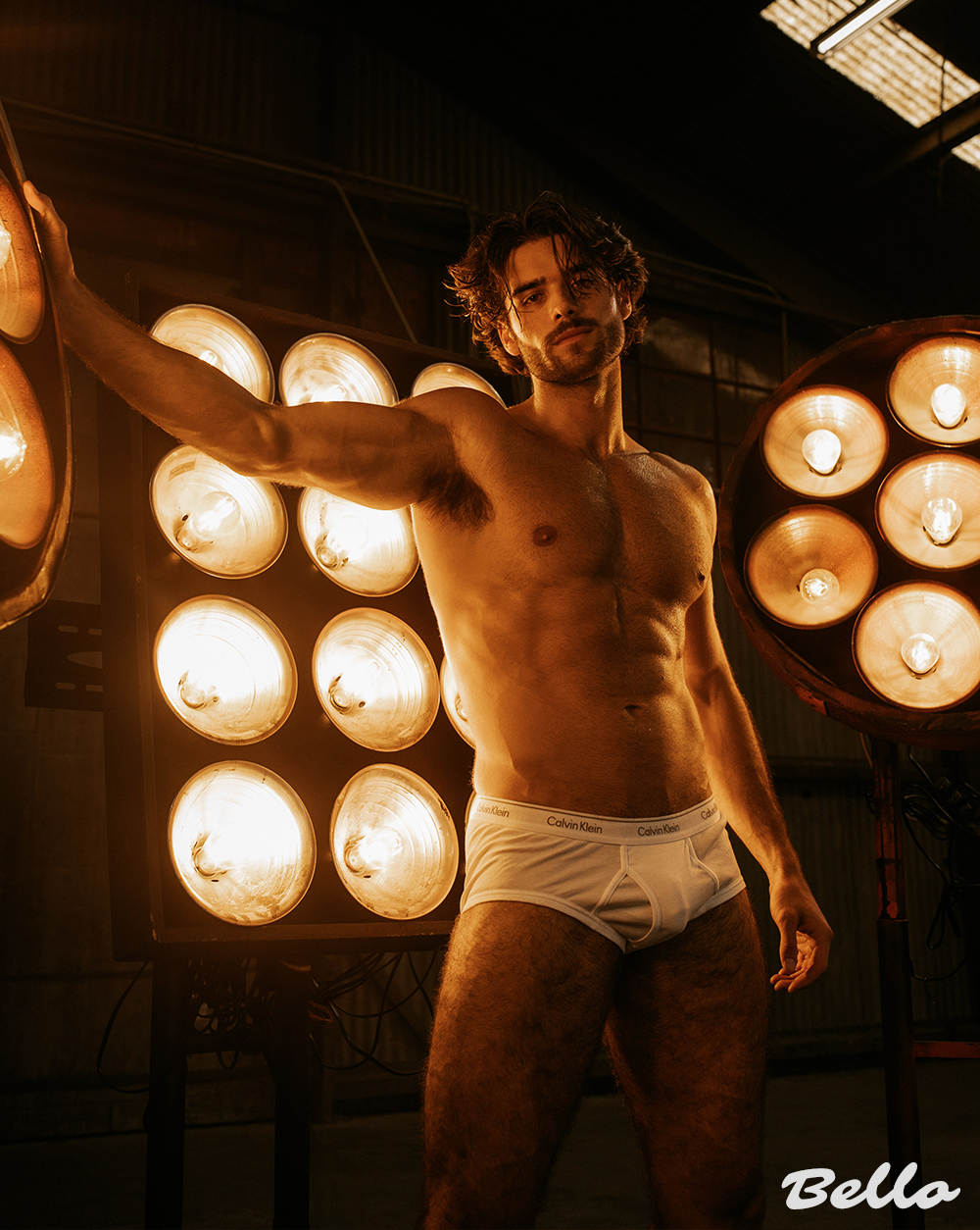 BELLOGinHunterRoar03