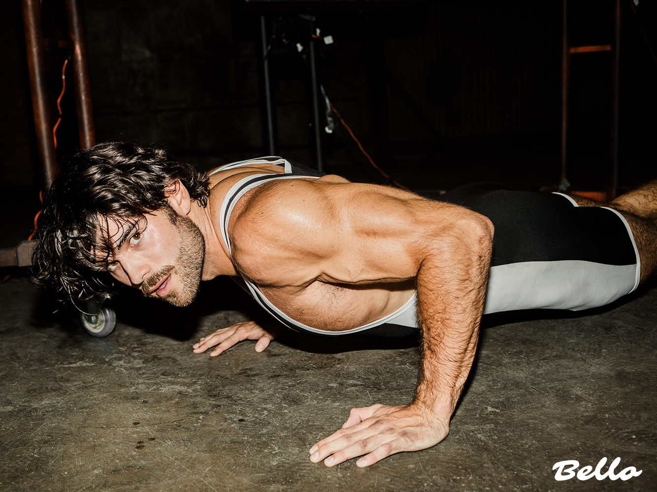 BELLOGinHunterRoar22