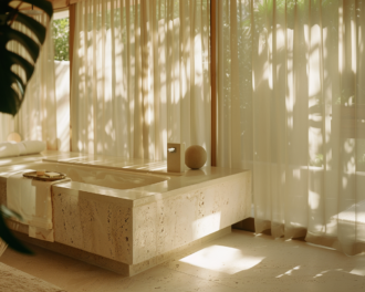 Let the Salad Bowl Soak Alone: Why the Chunky Bathtub Deserves a Glorious Comeback