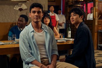 XO, Kitty’s Anthony Keyvan on Love for Q, His Cast, His TV Mother, and the #1 Show! 